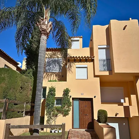 Tatil Evi Luxury Puerto Banus *